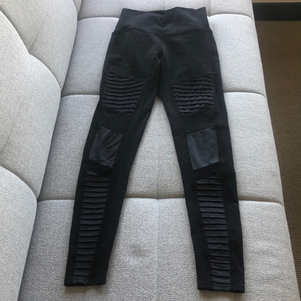Alo Black Moto leggings size small
